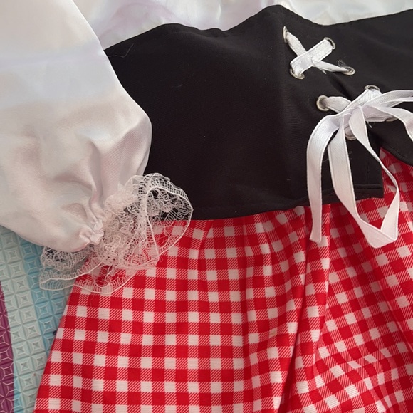 Red Riding Hood 3-4y - Picture 3 of 7